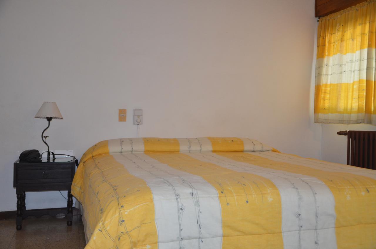 Hotel Carmen De Areco Eksteriør bilde